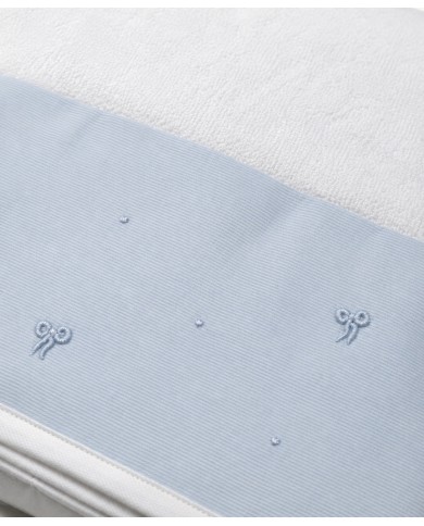 Telo bagnetto neonato ricamato a mano Elite pour le Bebè art.300