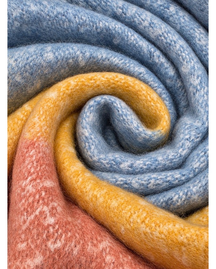 Plaid in tessuto mohair supersoft con frange Enrico Coveri var.1