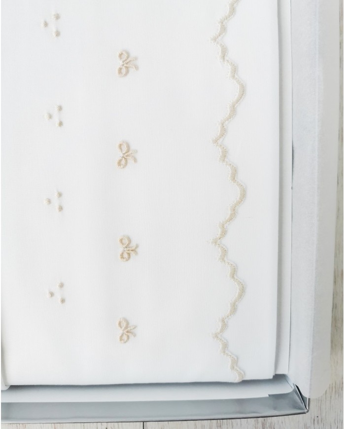 Completo lenzuola culla lettino ricamato a mano Elite pour le Bebè