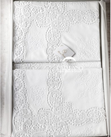 Parure Lenzuola matrimoniali in lino ricamate mod. Burano bianco