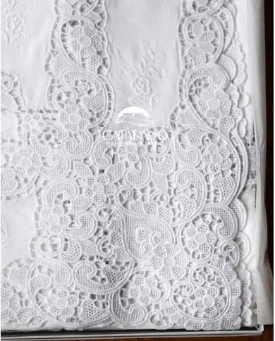 Tris in lino: copriletto, lenzuola e tovaglia Burano Maison Prestige Bianco