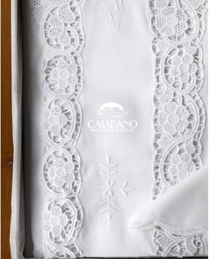 Tris in lino: copriletto, lenzuola e tovaglia Burano Maison Prestige Bianco