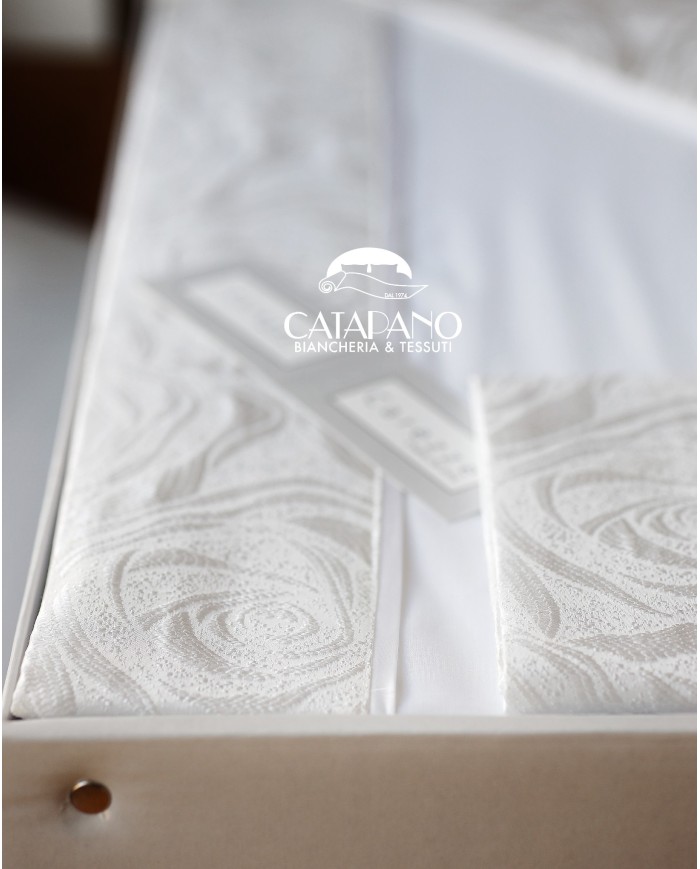 Coordinato Copriletto e Completo lenzuola in puro cotone By Carezze art Raquel