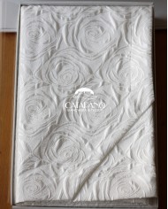 Coordinato Copriletto e Completo lenzuola in puro cotone By Carezze art Raquel