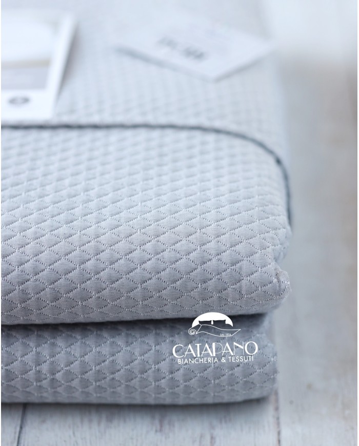 Copriletto matelessè matrimoniale in tinta unita Real