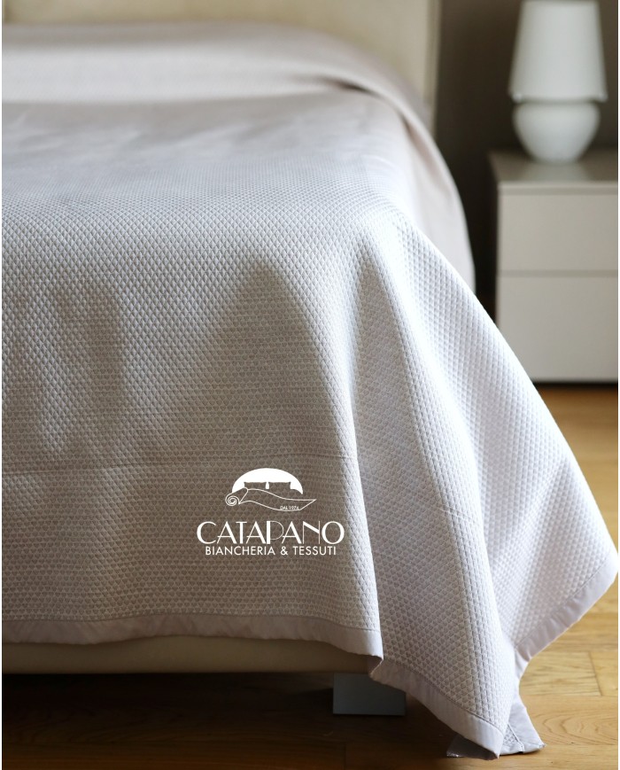 Copriletto matelessè piazza e mezza in tinta unita Real